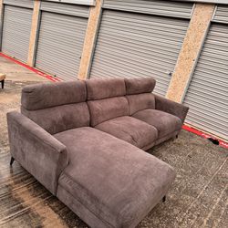 Sectional Electric Grey Couch 