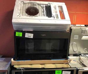 Brand New Whirlpool 1.9 cu. ft. Smart Over the Range Convection Microwave in Fingerprint Resistant Black Stainless A6 1