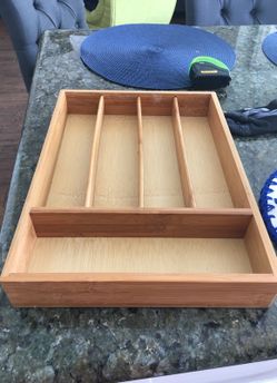 14"cutlinary tray bamboo