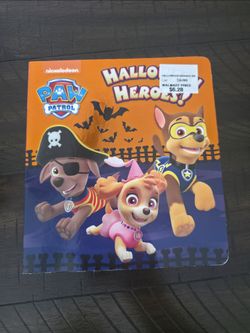 PAW Patrol Halloween Heroes Board Book