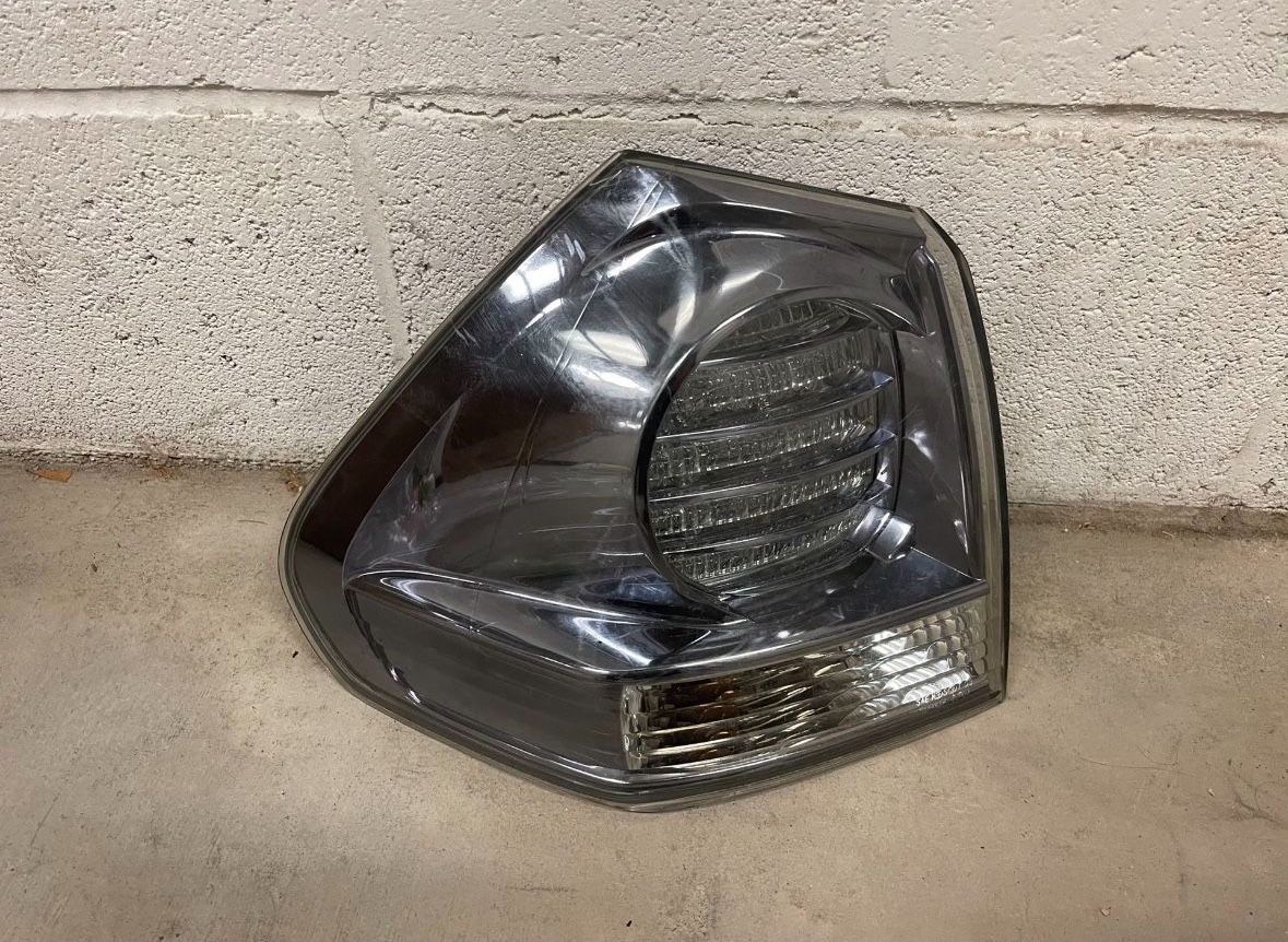 Driver Tail Light Quarter Panel Mounted Fits 08-09 LEXUS RX400h 538102