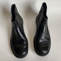 Black Boots