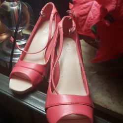 Hot Pink Hi Heels