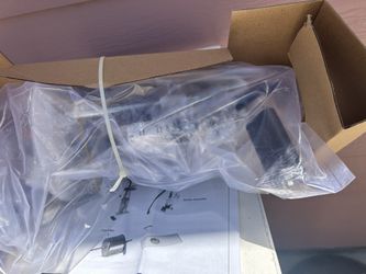 Feul Pump New Never Used For Explorer 2014 You Can Bring Yours To Compare