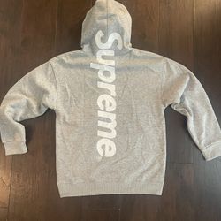 Supreme Hoodie