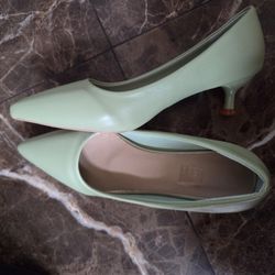Ladies Heel