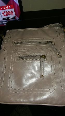 Tan poppie jones purse
