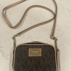 Michael Kors Crossbody Purse