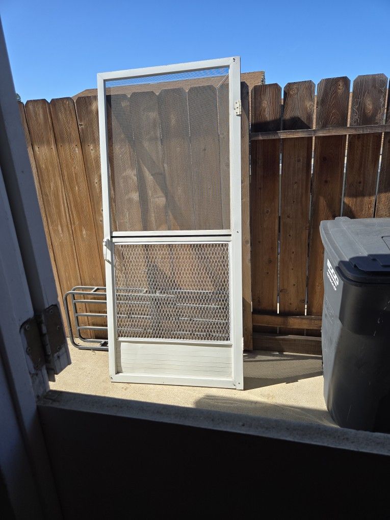 Screen Door