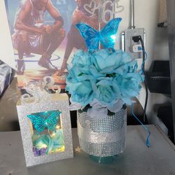 Sweet sixteen celebration table pieces