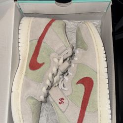SB Dunk Mid 