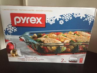 Pyrex limited edition serveware set