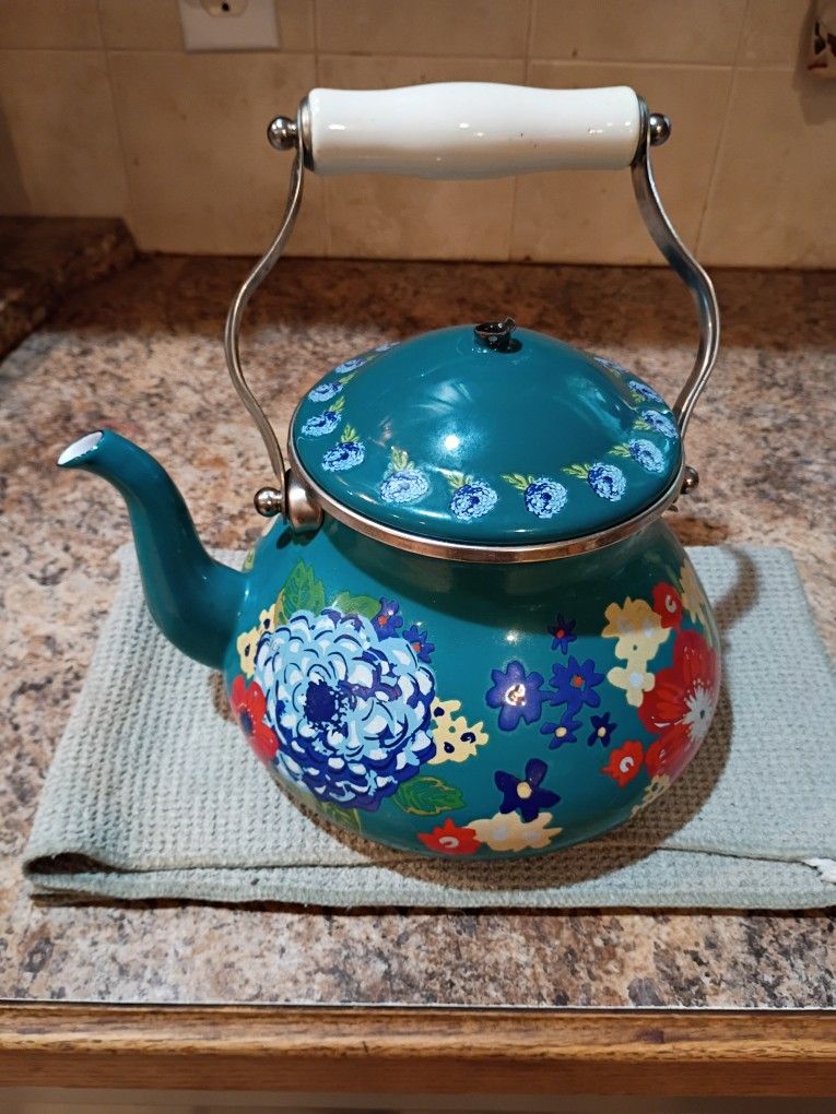 Floral Tea Kettle