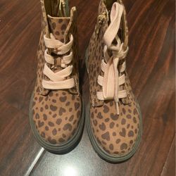Girls boots size 12