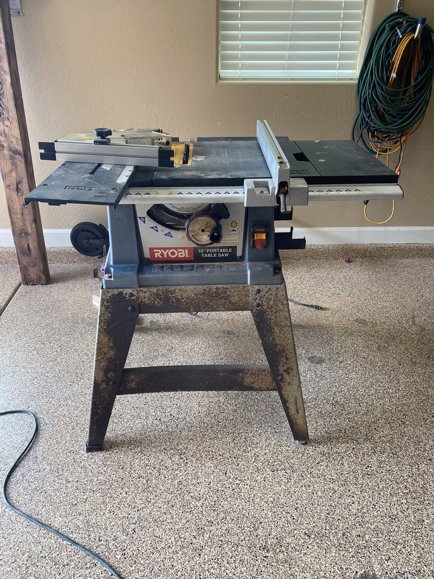 Ryobi 10” Table Saw W/stand