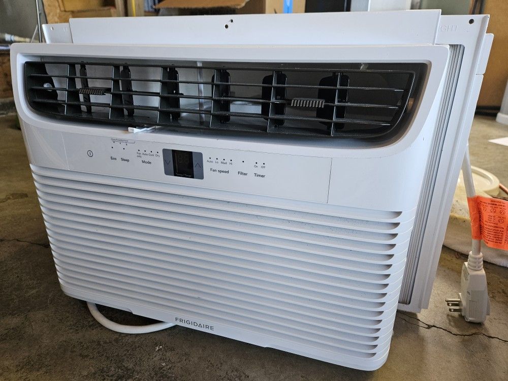 Frigidaire window A/C Unit