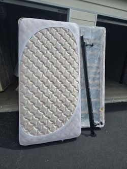 Twin Mattress And Boxspring Frame $170 Firm 