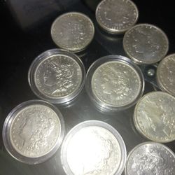 Silver Dollars Morgan's And Peace Dollars