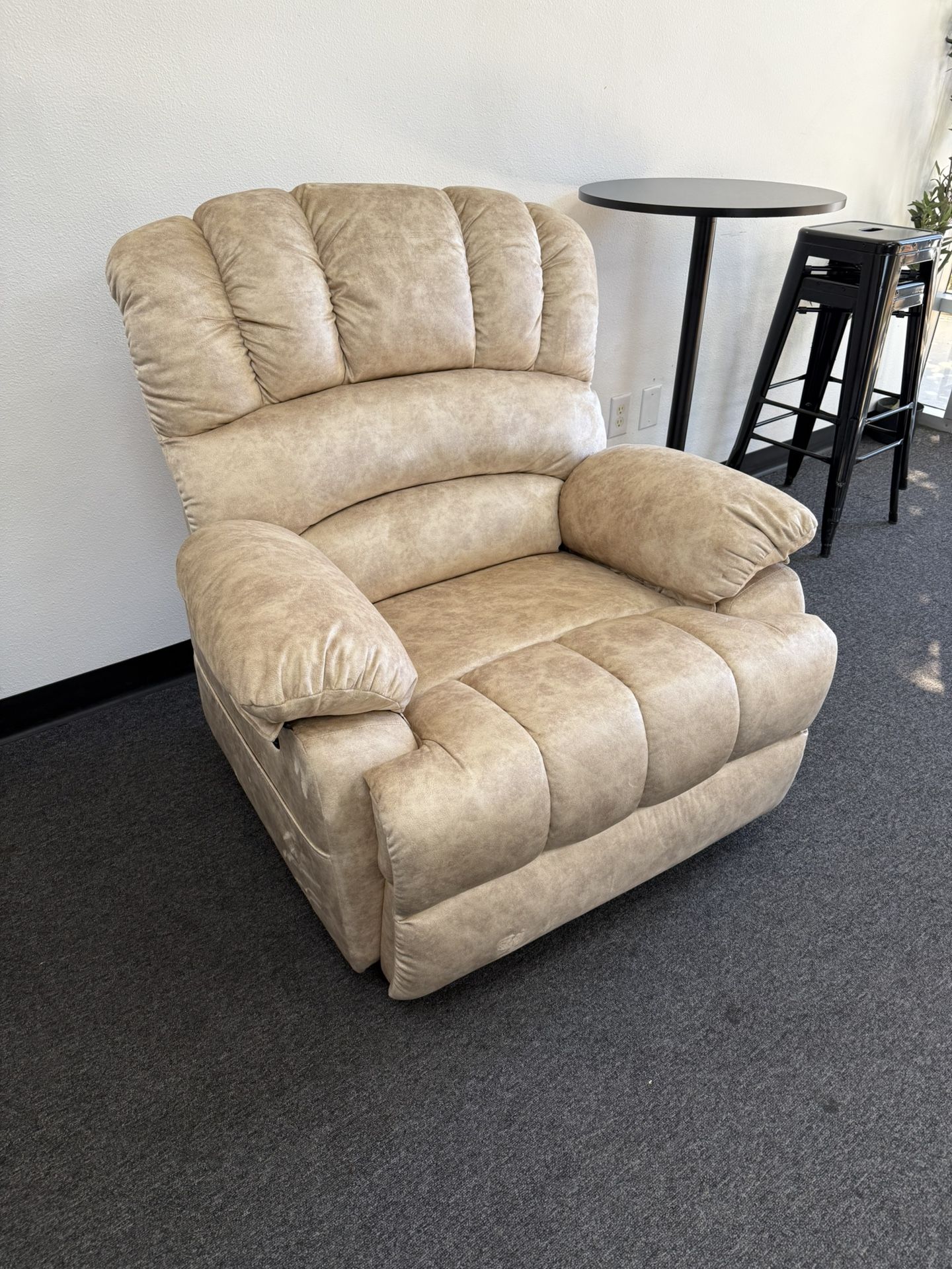 Recliner Sofa Chair Couch - Fabric - Brown