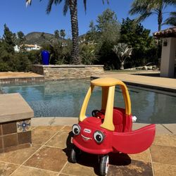 Little Tikes Cozy Coupe