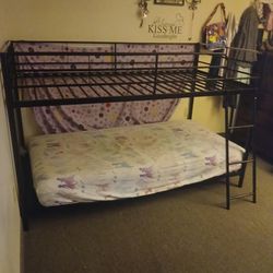 Bunk Bed 