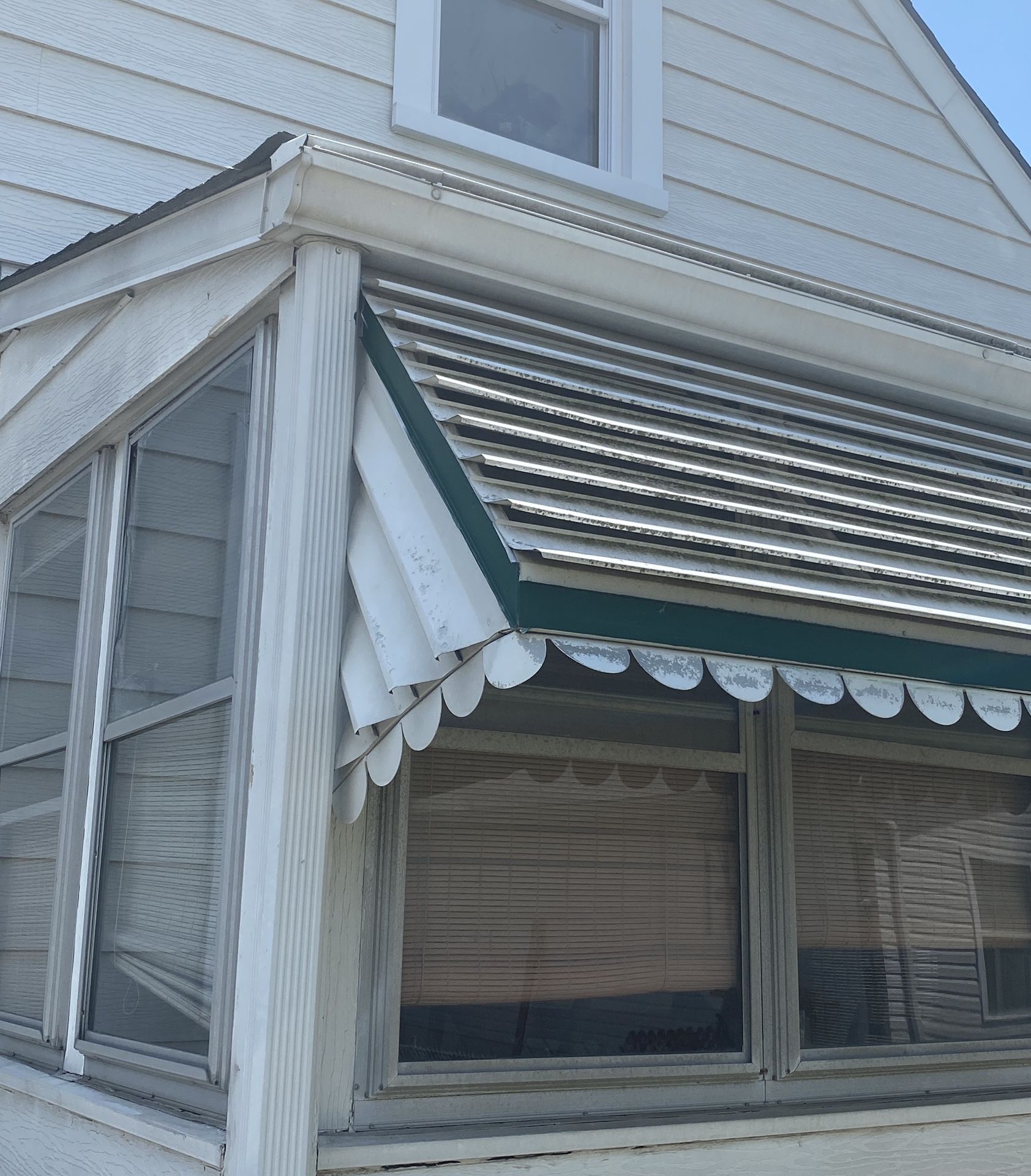 Metal Awnings (5)