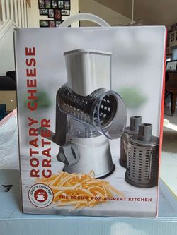 Rotary cheese grater