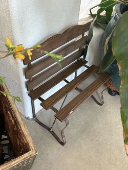 BENCH $15