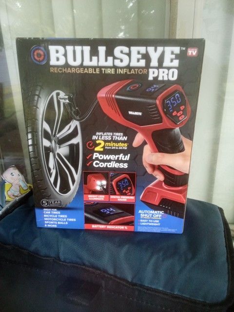 Bullseye Rechargeable Tire Inflator