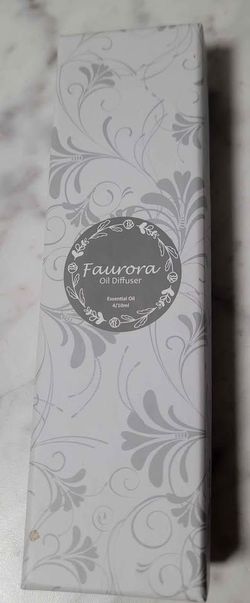 NEW Faurora Oil Diffuser Bracelet Gift Set