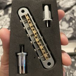 Guyker Adjustable Tune O Matic Bridge Near New Aluminum Bridge 