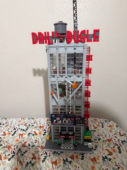 Lego Daily Bugle No Minifigs, Slightly Incomplete.