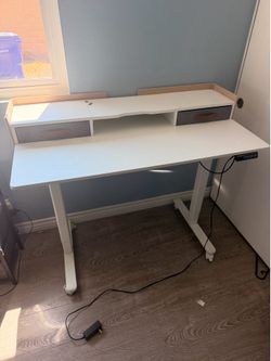 Standing table