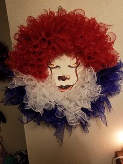 Pennywise wreath