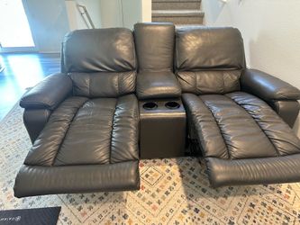 LazyBoy Black leather recliners