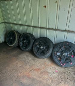 Rockstar wheel and tires
