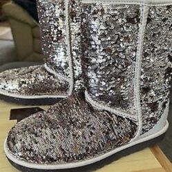 Size 7 Boot Ugg Sequins