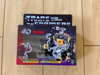 Transformers 40th Anniversary Insecticon Bombshell and Autobot Ramhorn Figures