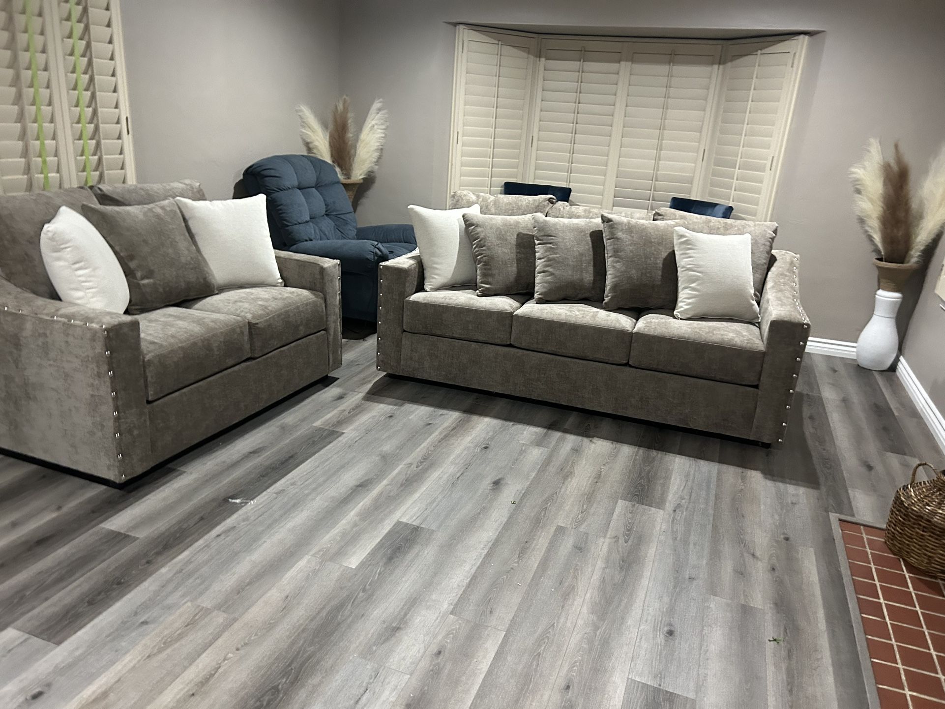 Brand New Super Plush Elegant Sofa Loveseat