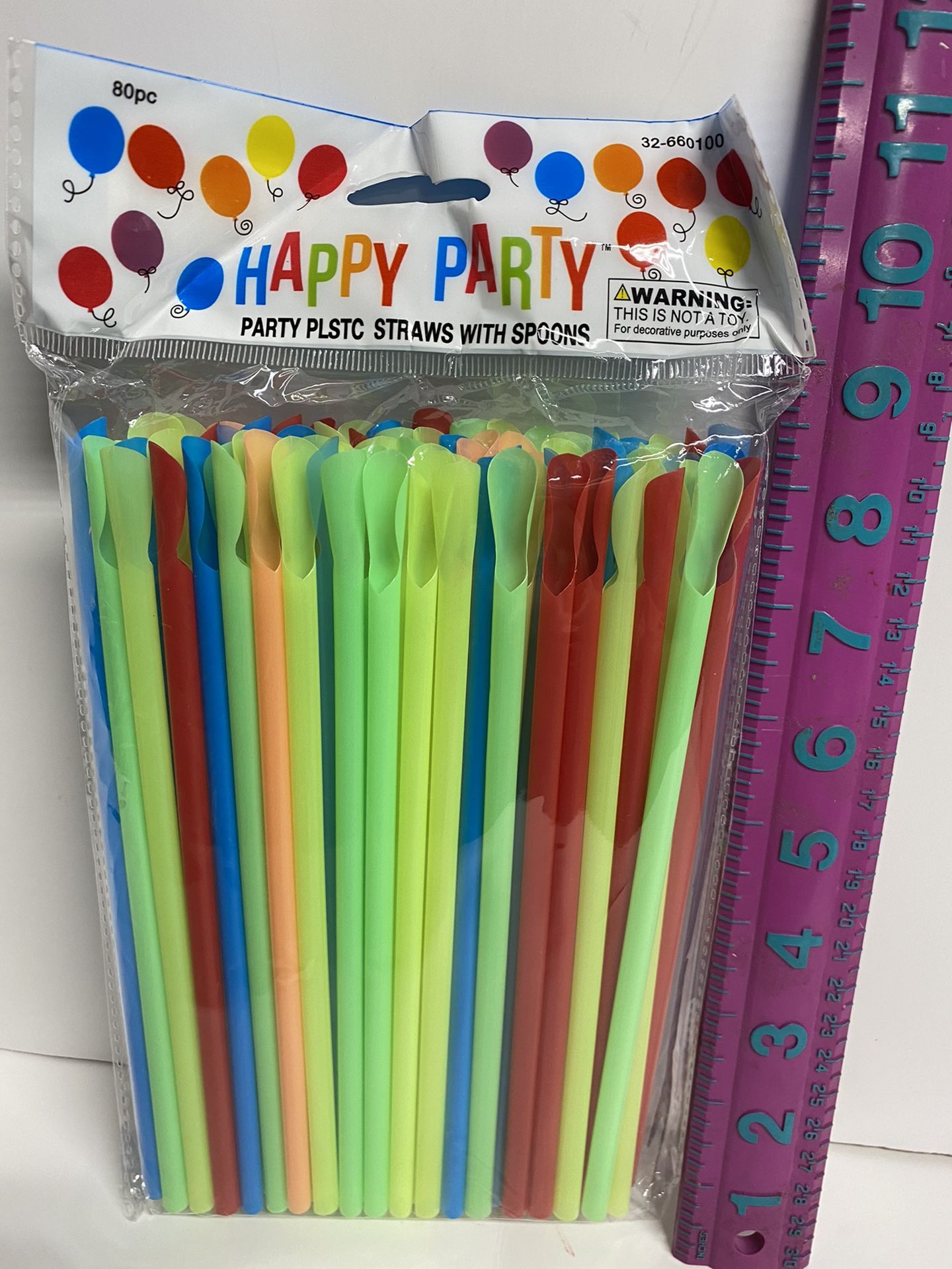 Plastic straws with spoon
