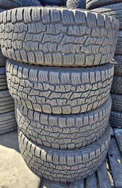 275/65/20 open ranger 📍📍 Selling a set of 4 tires with 80% tread life remaining 📍🌟