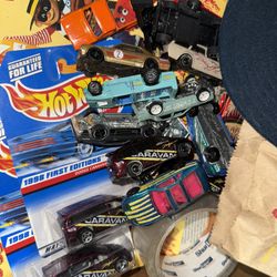 Box Of Hotwheels Toys 