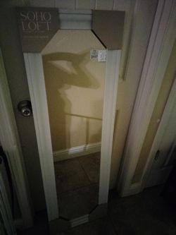 New White Wood Mirror Read 2nd Pic For Measurements $19  ...Low Offers Will Be Ignored