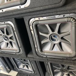 Dual Kicker L7r12 Dual Ported Subwoofer 