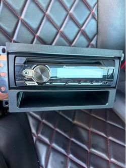 Pioneer radio