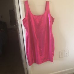 Dress.           Vestido