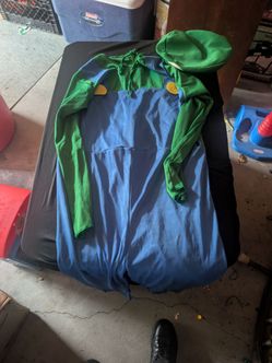 Luigi costume kids 10 to 11 year old