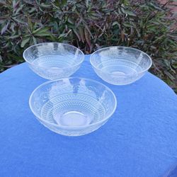 3 BRAND NEW GLASS BOWLS WITH FLOWERS AND SCROLLING DESIGNS 