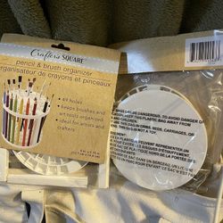 Pencil brush organizer 