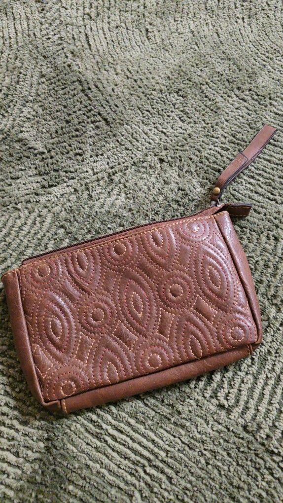 Axcess by Liz Claiborne Brown Faux Leather Wristlet Clutch Bag – Floral Lining